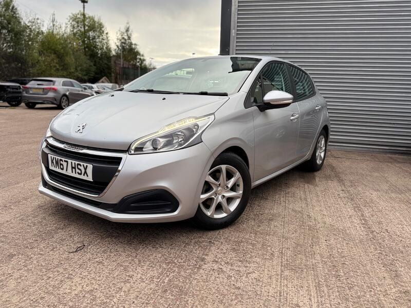 PEUGEOT 208 1.6 BlueHDi Active